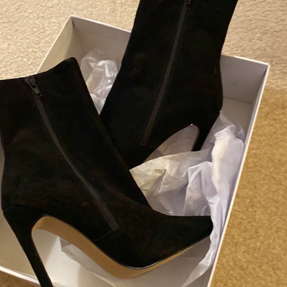 Steve Madden Wagner Boots 🔥 - Picture 4 of 6